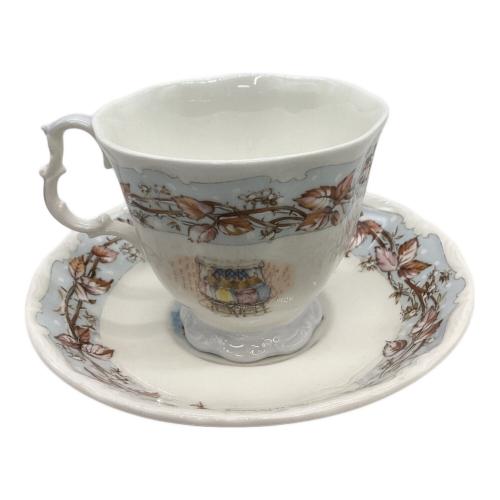 ROYAL DOULTON (ロイヤルドルトン) カップ&ソーサー ブランブリーヘッジ ウィンター