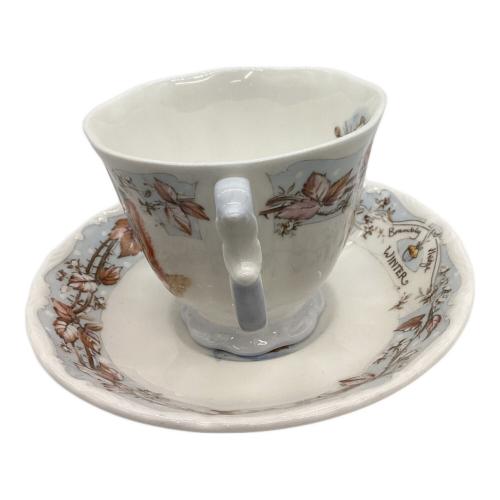 ROYAL DOULTON (ロイヤルドルトン) カップ&ソーサー ブランブリーヘッジ ウィンター