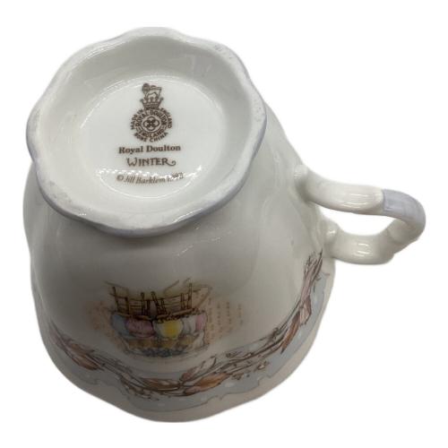 ROYAL DOULTON (ロイヤルドルトン) カップ&ソーサー ブランブリーヘッジ ウィンター