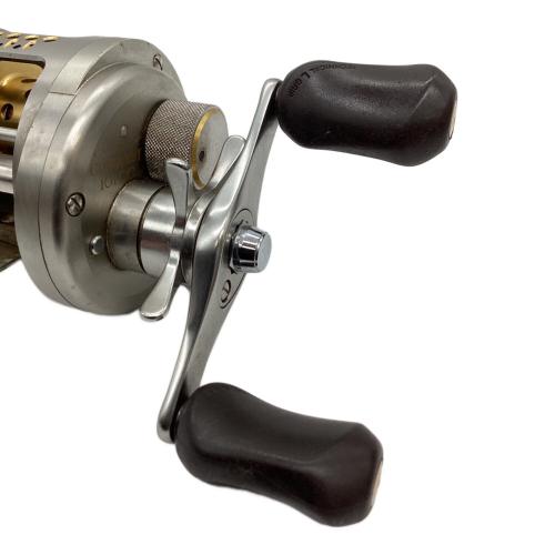 SHIMANO (シマノ) CALCUTTA CONQUEST リール 101DC