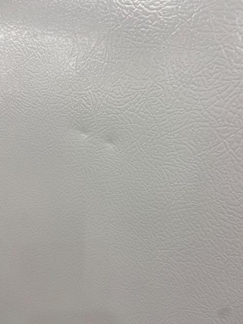 MITSUBISHI (ミツビシ) 3ドア冷蔵庫 MR-C33G-W1 2022年製 内部パーツ淵ワレ有279 330L