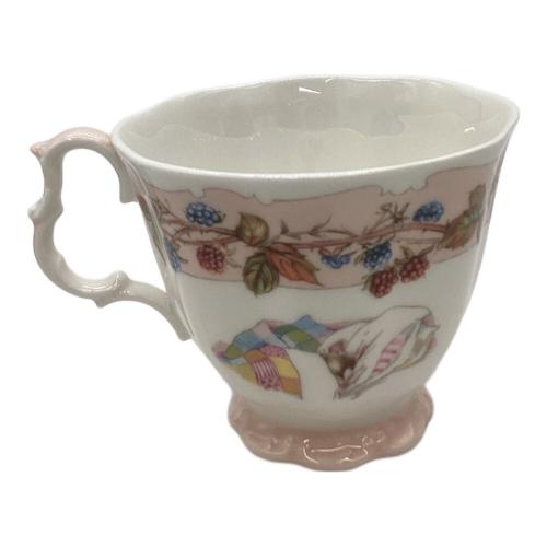 ROYAL DOULTON (ロイヤルドルトン) カップ&ソーサー ▲ Brambly Hedge Autumn