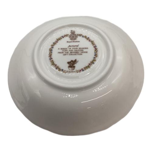 ROYAL DOULTON (ロイヤルドルトン) カップ&ソーサー ▲ Brambly Hedge Autumn
