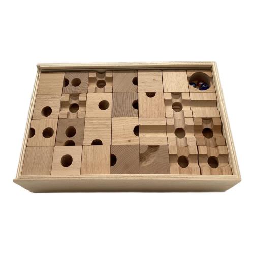 LOGIC Logical thinking training block