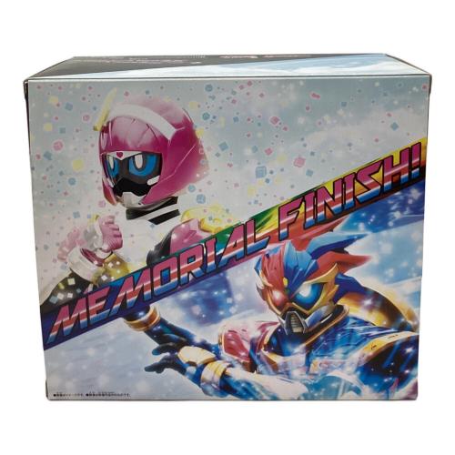 仮面ライダーエグゼイド (カメンライダーエグゼイド) メモリアルフィニッシュガシャットセット 仮面ライダー 電池漏れ有