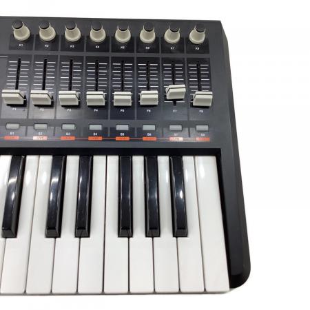 AKAI (アカイ) MIDIキーボード MPK49｜トレファクONLINE