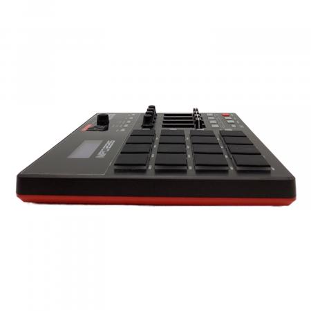AKAI (アカイ) MIDIパッドコントローラー MPD226｜トレファクONLINE