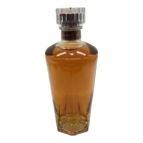 SANTORY (サントリー) ROYAL ウィスキー 660ml