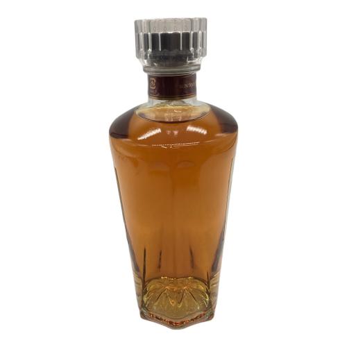 SANTORY (サントリー) ROYAL ウィスキー 660ml