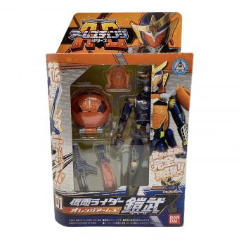フィギュア