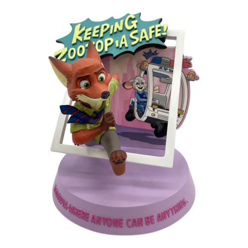 DISNEY (ディズニー) FIGURE フィギュア