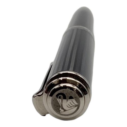 Pelikan (ペリカン) K605 ボールペン ストライプ ブラック×グレー