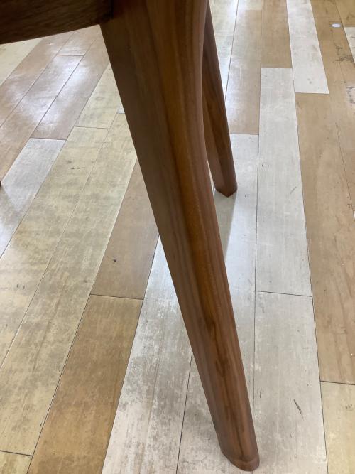 HIRASHIMA (ヒラシマ) ダイニングテーブル ＠ 46 ブラウン AGILE Circle Dining Table