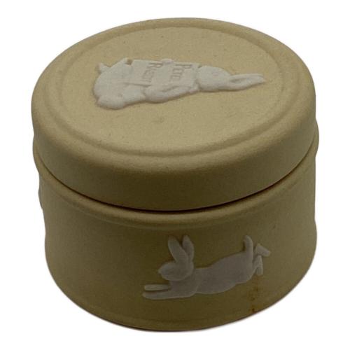 Wedgwood (ウェッジウッド) トリンケットボックス ピーターラビット ジャスパー ベージュ イングランド製