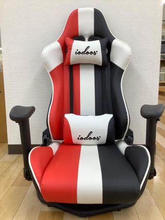 iodoos (イオドウス) ゲーミングチェア 256 レッド