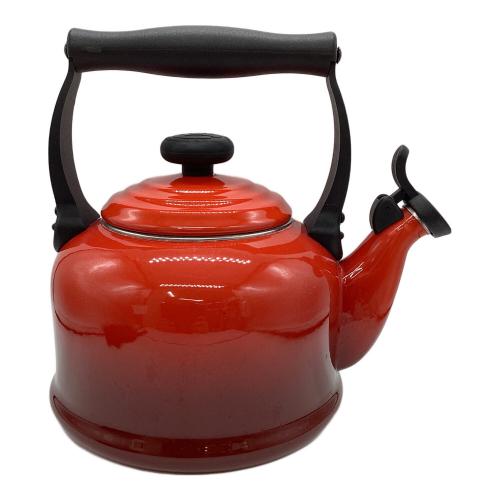 LE CREUSET (ルクルーゼ) ヤカン 2.1L レッド
