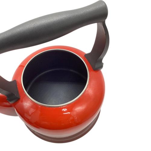 LE CREUSET (ルクルーゼ) ヤカン 2.1L レッド