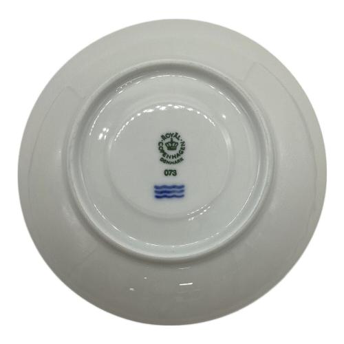 ROYAL COPENHAGEN (ロイヤル・コペンハーゲン) カップ&ソーサー ホワイトフルーテッド・ハーフレース