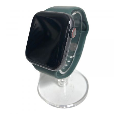 Apple (アップル) Apple Watch Series 6 44MM ALUMINUM&CERAMICCASE A2376 ケースサイズ:44㎜  バッテリー:Bランク(80%) 程度:Bランク（本体のみ） GY6DG3NRQ1YC｜トレファクONLINE