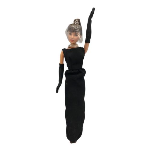 ドール  バービー人形 Audrey Hepburn Collection