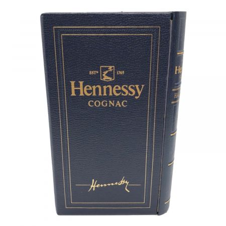 ヘネシー (Hennessy) コニャック シルバートップ ブック型 やや目減り有 700ml 未開封