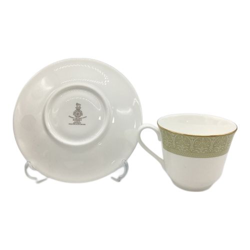 ROYAL DOULTON (ロイヤルドルトン) カップ&ソーサー イングリッシュルネッサンス