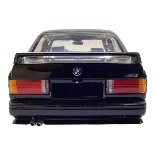 ミニカー 1/18スケール MINICHAMPS BMW M3 STREET 1987