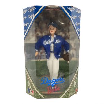 Mattel (マテル) バービー人形 箱ダメージ有 @ Dodgers Barbie 23882 限定品