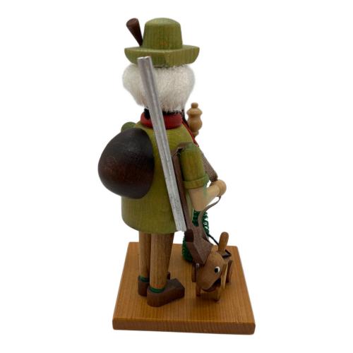 ドイツ 煙出し人形