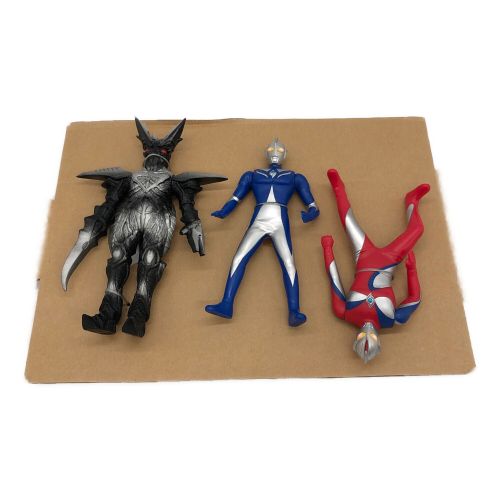 新ウルトラマンピコ ウルトラファイティングベース　※ピコ本体別売り