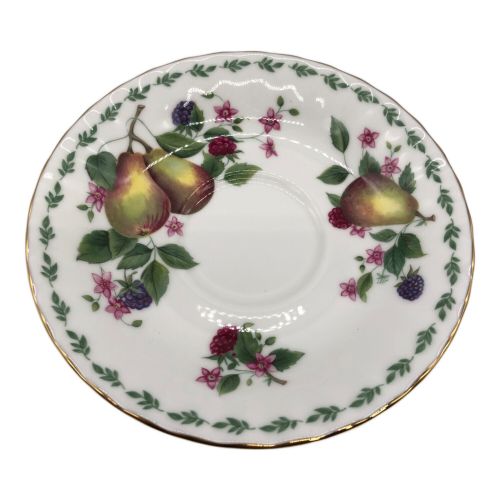 ROYAL DOULTON (ロイヤルドルトン) カップ&ソーサー コヴェントガーデンフルーツシリーズ 洋梨