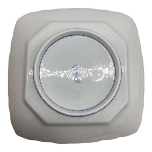 深川製磁 (フカガワセイジ) 角皿 牡丹金ミル