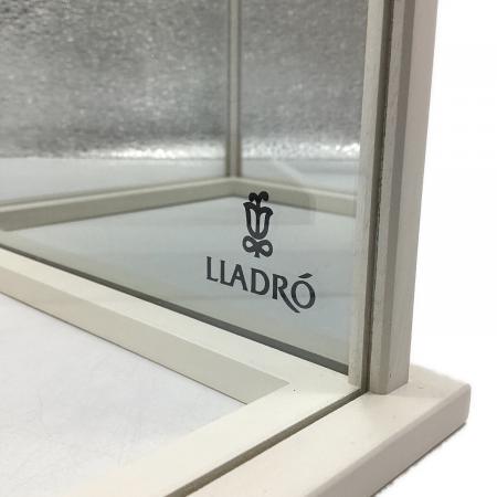 LLADRO (リヤドロ) ガラスケース アイボリー×ブラウン｜トレファクONLINE