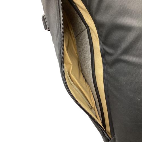 peak design (ピークデザイン) カメラバッグ ブラック 10L