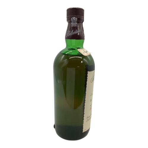 Ballantine's（バランタイン）スコッチウィスキー ラベルハガレ有 750ml ベリーオールド 30年 未開封