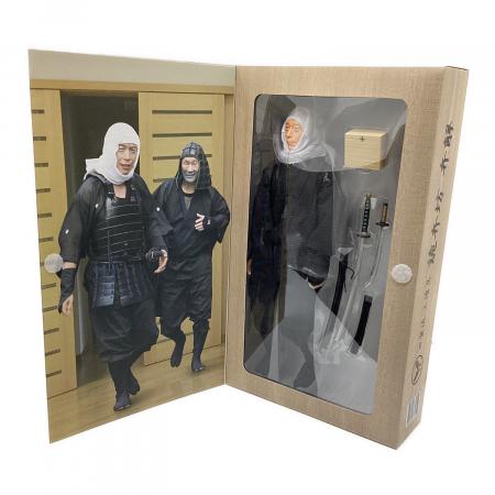 ホビダス ファモーソ 所ジョージ　フィギュア 31EiXPSZt2L._UF350,350_QL80_.jpg