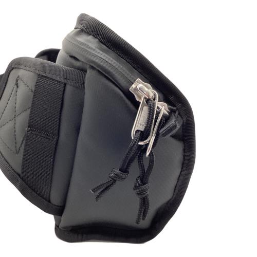 CHROME (クローム) カメラバッグ ブラック 000557