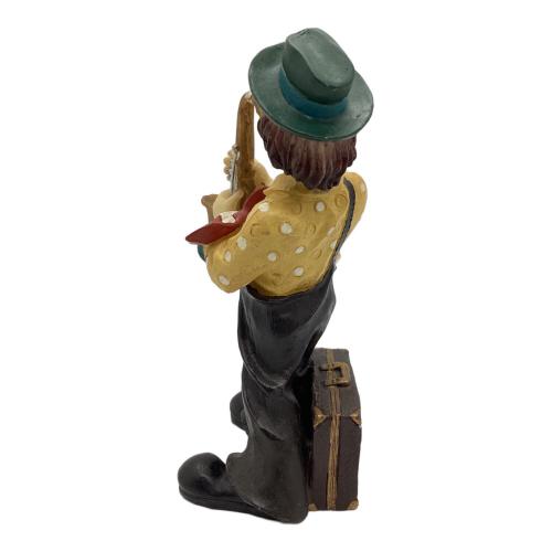 ピエロの置物 サックス