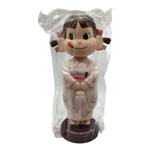 ぺこちゃん　和装　3点セット 首振り　限定 Amazon | 晴れ着 首ふり ペコちゃん人形 着物 振袖 | 人形・ドール