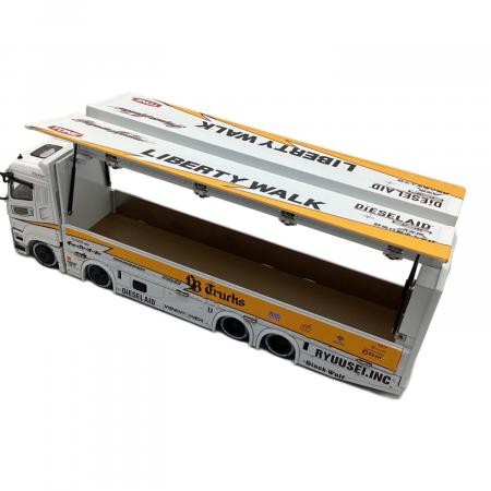 GCD（ジーシーディー） Liberty Walk 模型 LB-TRUCKS 1/64スケール