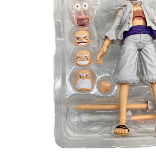 BANDAI (バンダイ) フィギュア ONE PIECE　開封品 モンキー・Ｄ・ルフィ-ギア5- S.H.Figuarts