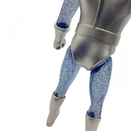 GIGA BRAIN（ギガブレイン） 流星人間ゾーン ソフビフィギュア