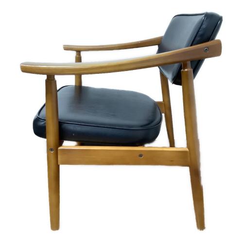 カリモク60 (カリモクロクマル) Dチェア スタンダードブラック 29 1人掛け 合皮