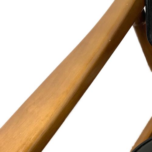 カリモク60 (カリモクロクマル) Dチェア スタンダードブラック 29 1人掛け 合皮