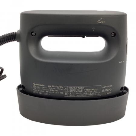 Panasonic (パナソニック) 衣類スチーマー 2025年製 NI-FS70A 動作確認