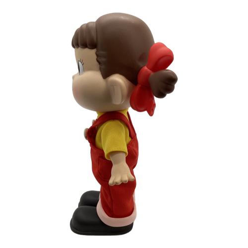 ペコちゃん人形