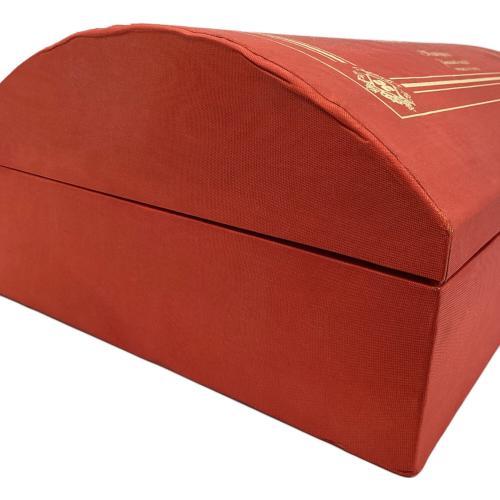 CAMUS×BACCARAT CRYSTAL（カミュ×バカラ クリスタル）コニャック MARQUISE ブランデー 700ml　箱・替栓付　クリスタルガラス製デカンタ　未開封