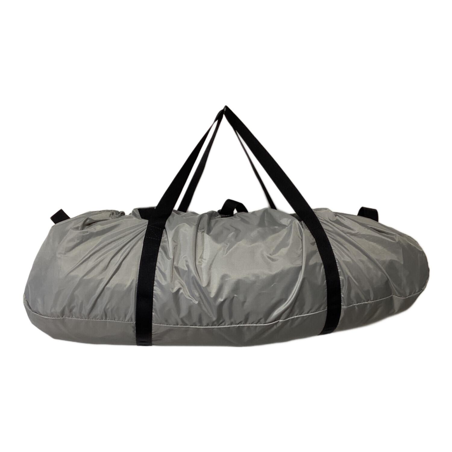 THE NORTH FACE (ザ ノース フェイス) タープ メルドグレー ※ポールは