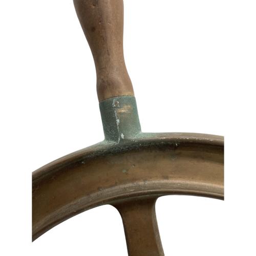 舵輪　サビ有 真鍮