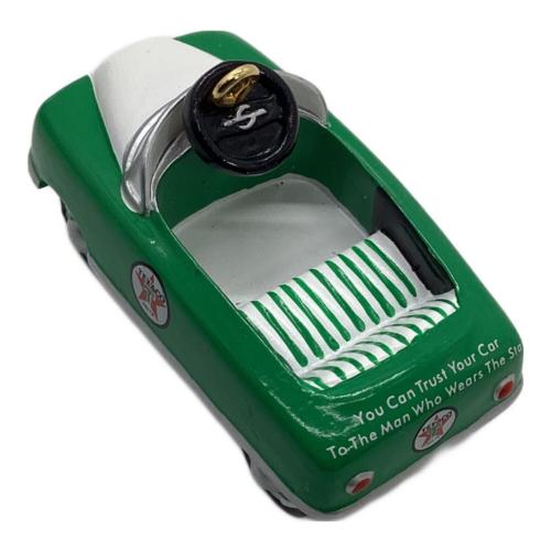 1948 BMC TEXACO PEDAL CAR and MATCHING HOLIDAY ORNAMENT SET 模型 グリーン